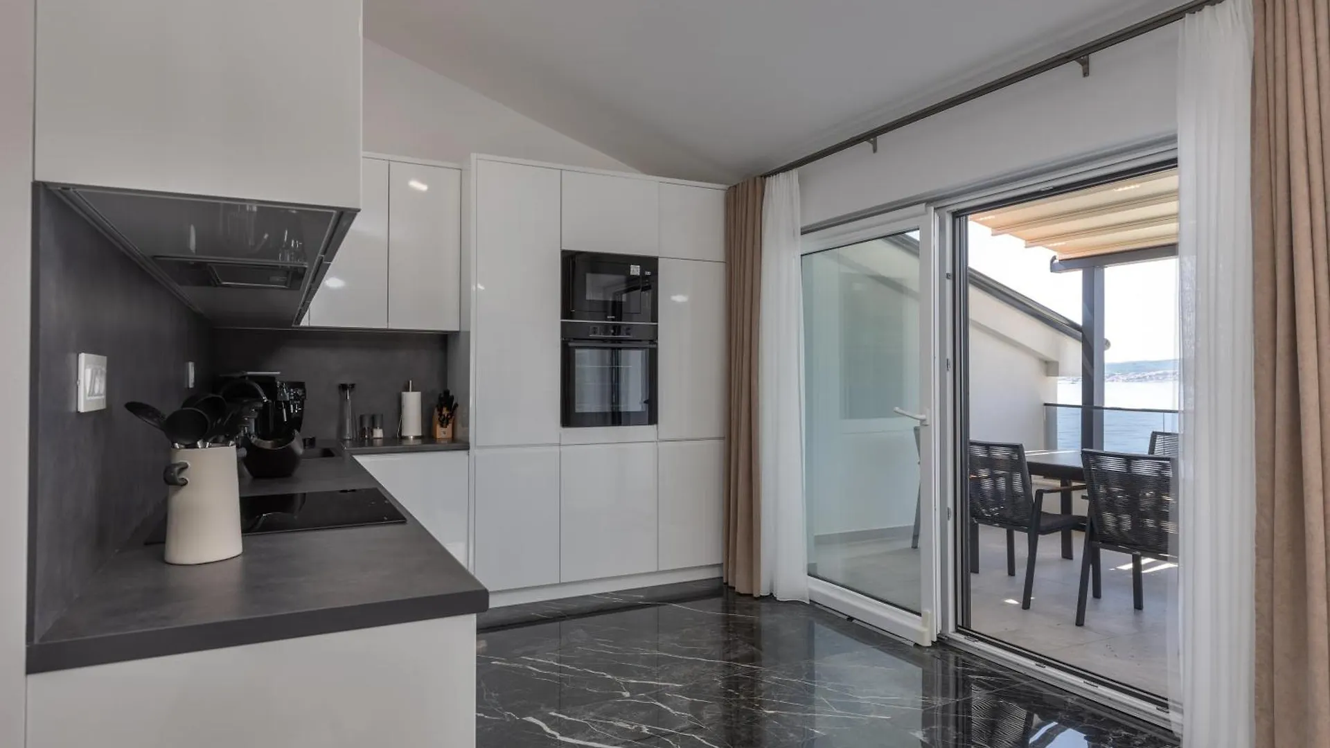 Pool Apartments With Sea View - Happy Rentals Crikvenica Croatia