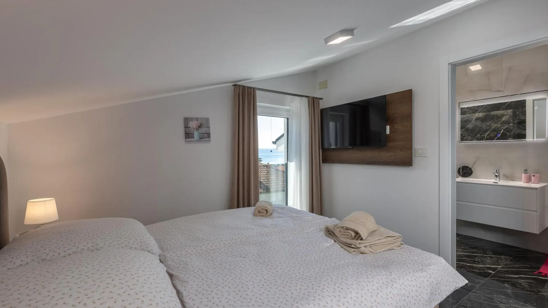 Pool Apartments With Sea View - Happy Rentals Crikvenica Croatia
