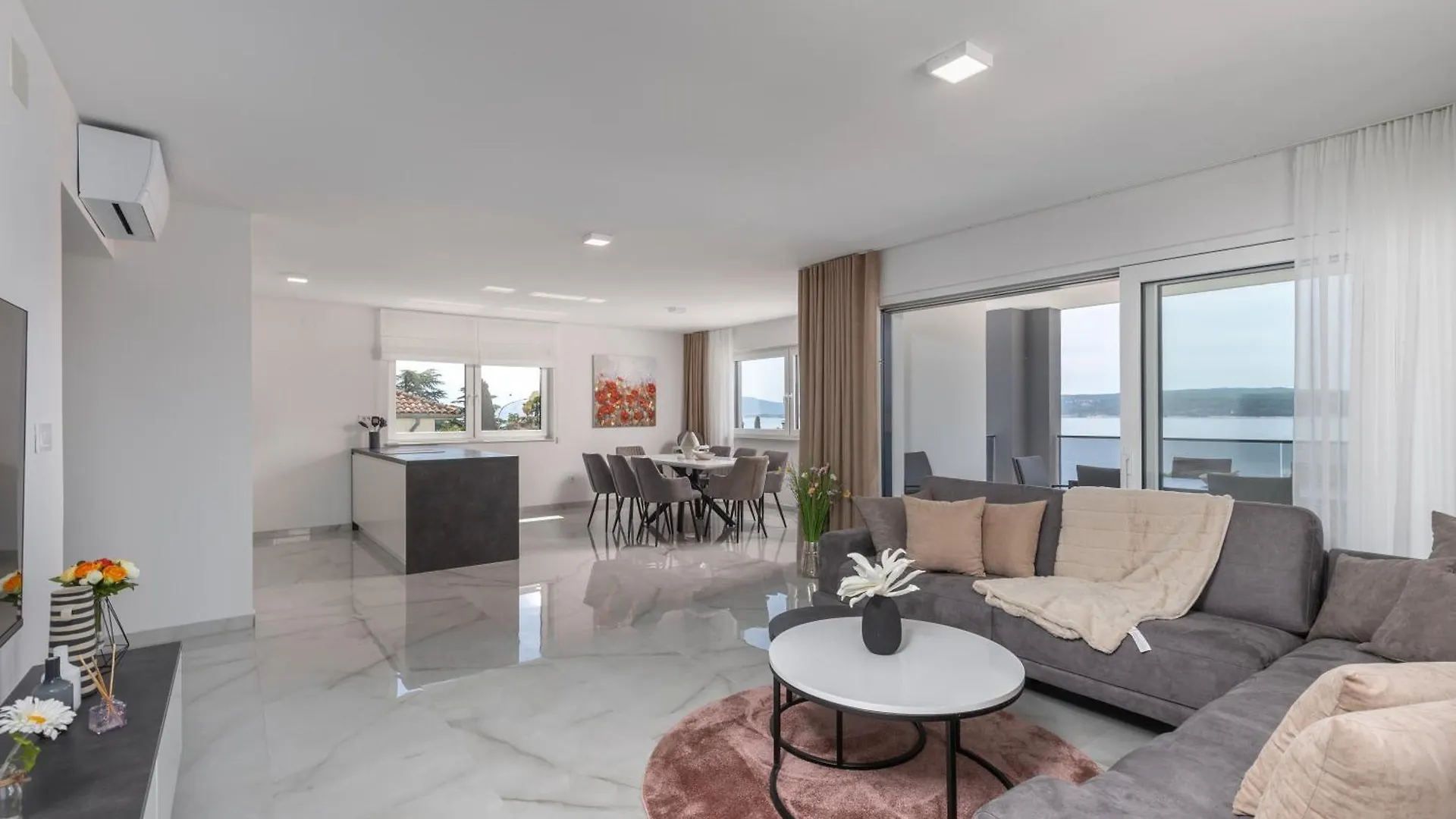 Pool Apartments With Sea View - Happy Rentals Crikvenica Croatia